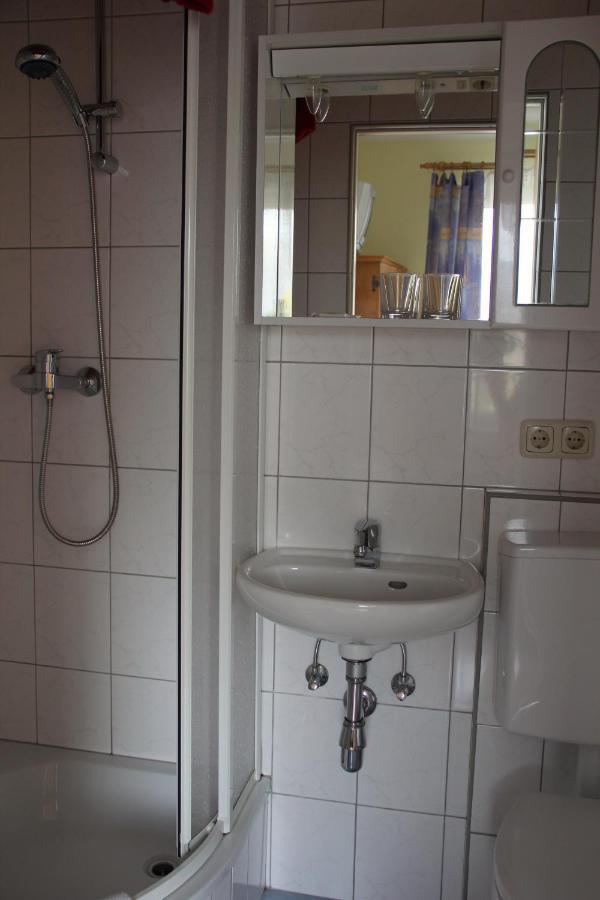 Gasthof-Pension Reidnwirt Baldramsdorf Kamer foto